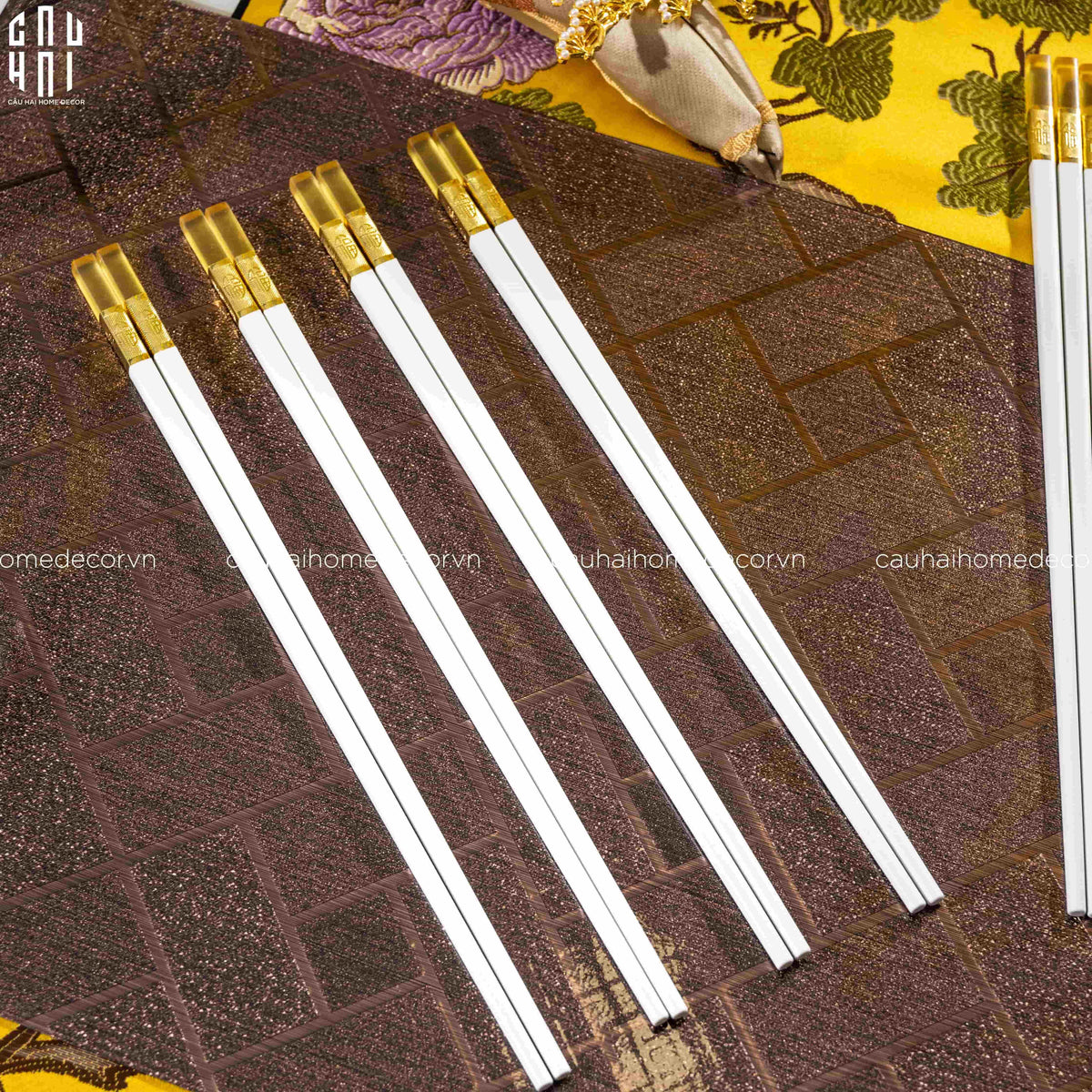Set 10 Đôi Đũa Sợi Thuỷ Tinh - Amber White Chopsticks 27cm-Dinner Cutlery Set Dao Muỗng Nĩa-Đối tác tại Trung Quốc theo từng đơn đặt hàng-CẬU HAI HOME DECOR