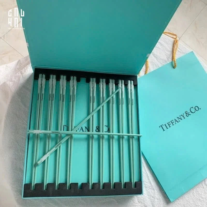 Set 10 Đôi Đũa Sứ Tiffany Fancy Club Porcelain Chopsticks Giftbox-Dinner Cutlery Set Dao Muỗng Nĩa-Đối tác tại Trung Quốc theo từng đơn đặt hàng-CẬU HAI HOME DECOR