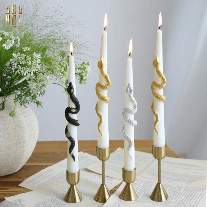 Set 2 Nến Killian - Golden Serpent Candle Fw25-CẬU HAI HOME DECOR