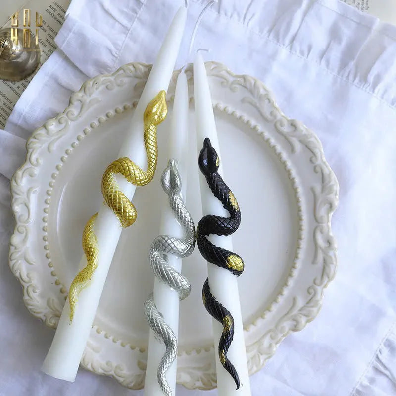 Set 2 Nến Killian - Golden Serpent Candle Fw25-CẬU HAI HOME DECOR