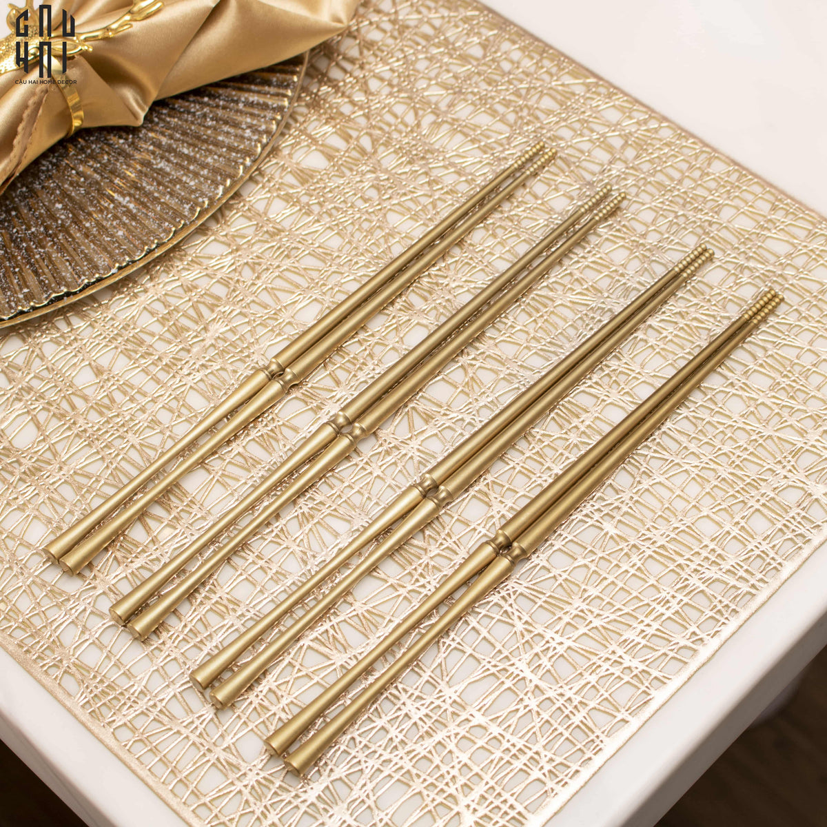 Set 4 Đôi Đũa Arthur - Arthur Matte Gold Chopsticks Set 4Pcs ( Blur )-Dinner Cutlery Set Dao Muỗng Nĩa-Đối tác tại Trung Quốc theo từng đơn đặt hàng-CẬU HAI HOME DECOR