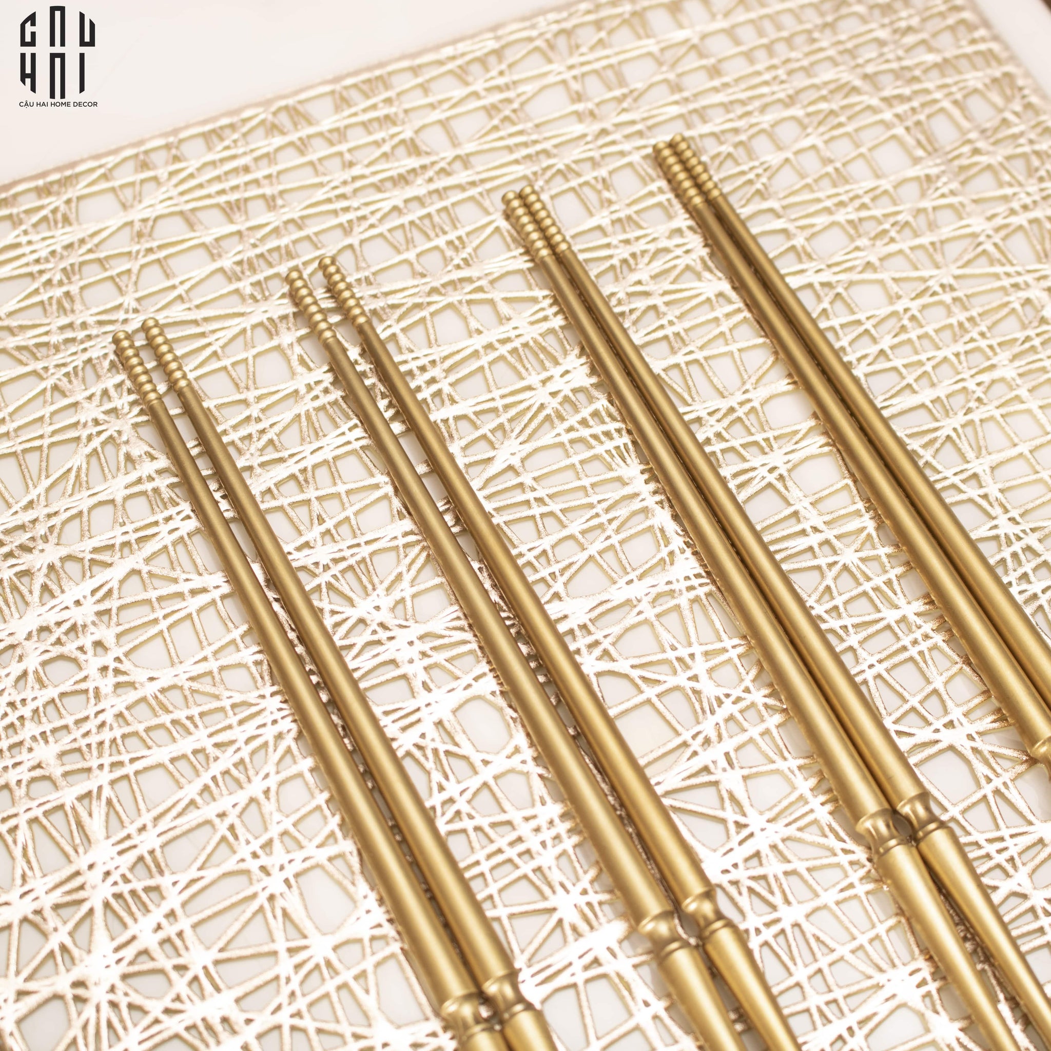 Set 4 Đôi Đũa Arthur - Arthur Matte Gold Chopsticks Set 4Pcs ( Blur )-CẬU HAI HOME DECOR
