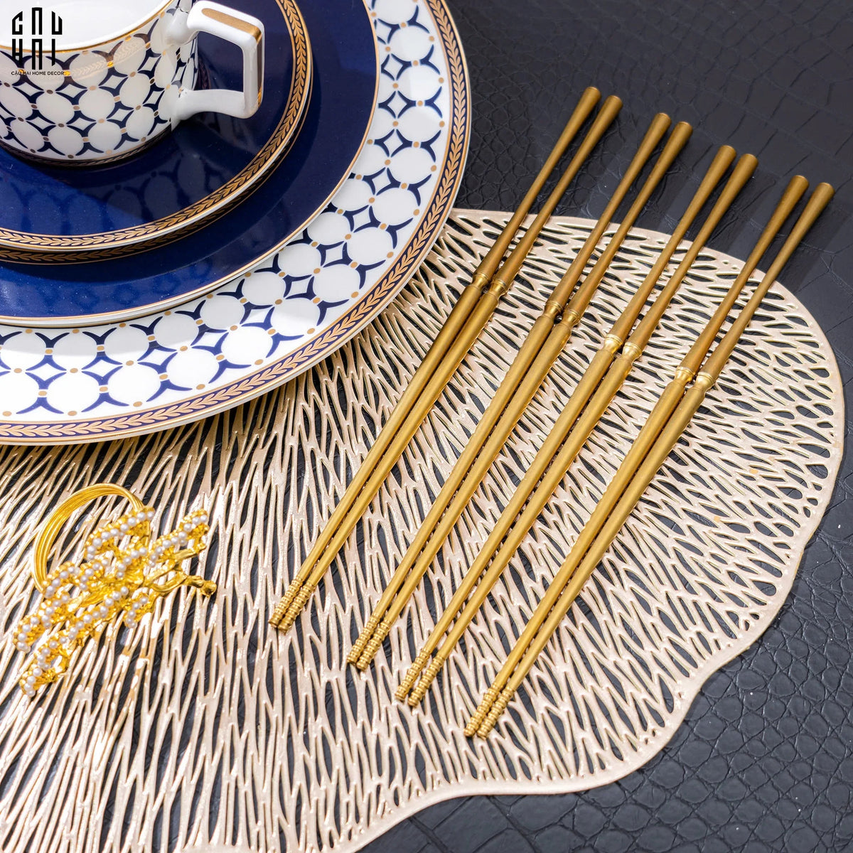 Set 4 Đôi Đũa Glamour - Glamour Chopsticks Set 4Pcs ( Shining )-Dinner Cutlery Set Dao Muỗng Nĩa-Đối tác tại Trung Quốc theo từng đơn đặt hàng-CẬU HAI HOME DECOR
