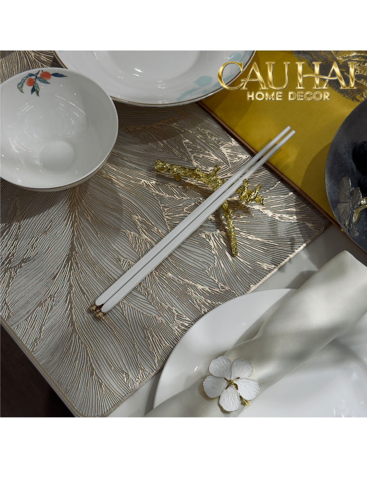 Set 5 Đôi Đũa Sợi Thuỷ Tinh - Diamond Gold Antibacterial Chopsticks 24cm-Dinner Cutlery Set Dao Muỗng Nĩa-Đối tác tại Trung Quốc theo từng đơn đặt hàng-CẬU HAI HOME DECOR