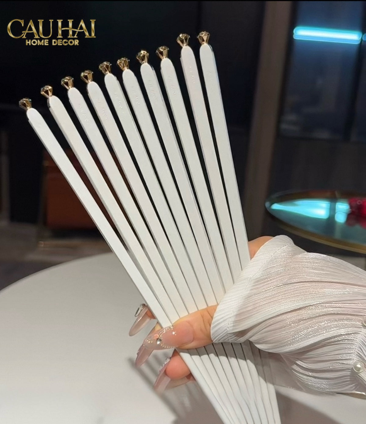 Set 5 Đôi Đũa Sợi Thuỷ Tinh - Diamond Gold Antibacterial Chopsticks 24cm-Dinner Cutlery Set Dao Muỗng Nĩa-Đối tác tại Trung Quốc theo từng đơn đặt hàng-CẬU HAI HOME DECOR