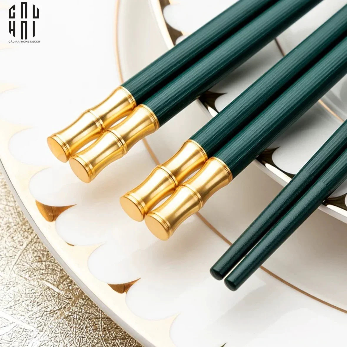 Set 5 Đôi Đũa Sợi Thuỷ Tinh - Emerald Golden Bamboo Chopsticks 24cm-Dinner Cutlery Set Dao Muỗng Nĩa-Đối tác tại Trung Quốc theo từng đơn đặt hàng-CẬU HAI HOME DECOR