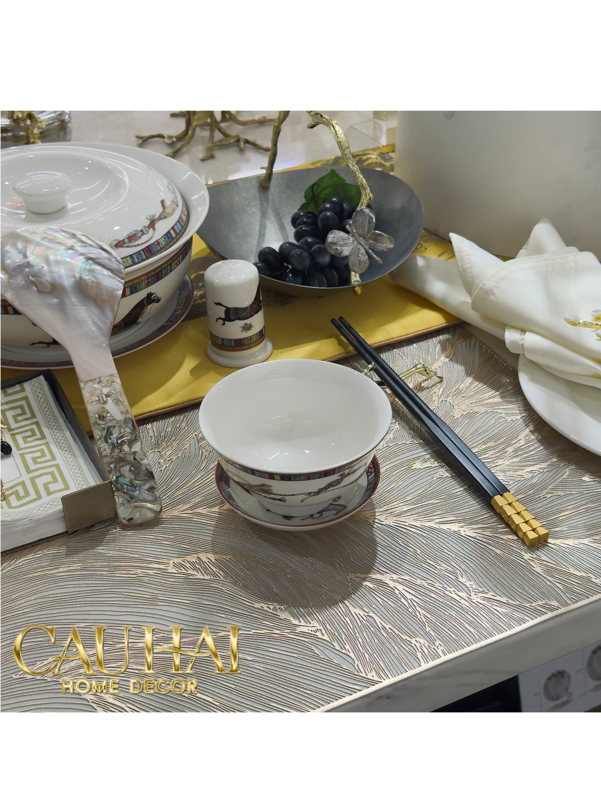 Set 5 Đôi Đũa Sợi Thuỷ Tinh - Facetté Gold Chopsticks 27cm-Dinner Cutlery Set Dao Muỗng Nĩa-Đối tác tại Trung Quốc theo từng đơn đặt hàng-CẬU HAI HOME DECOR