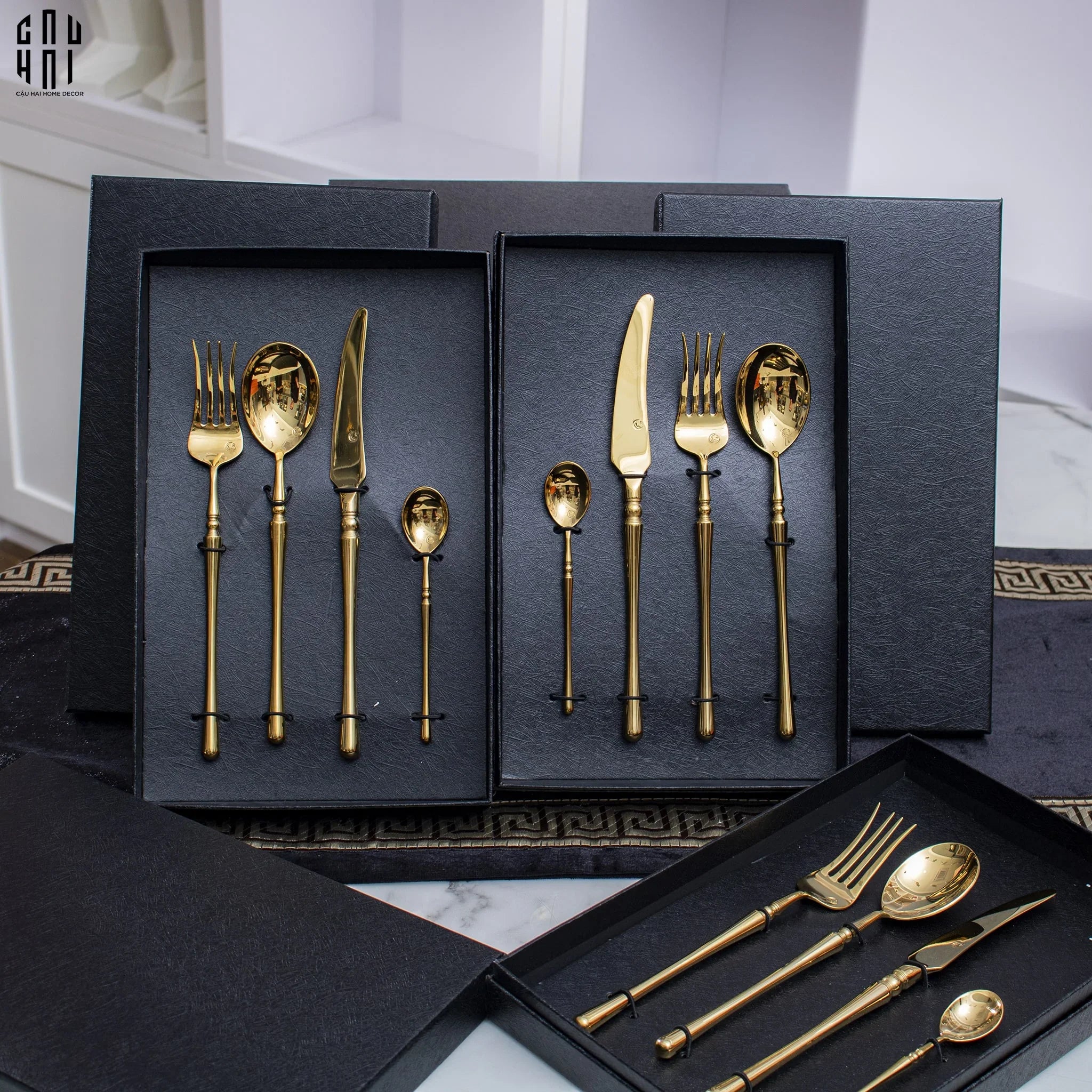 Set Dao Muỗng Nĩa 4 Món Haute Glamour Trident - Shining Golden Premium Cutlery 4pcs-CẬU HAI HOME DECOR