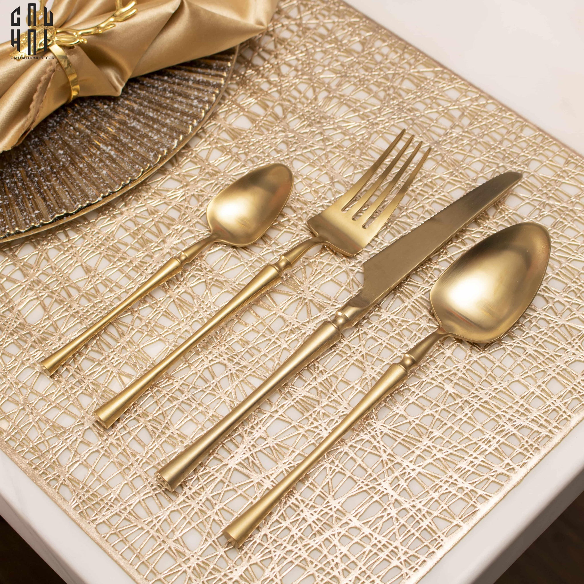 Set Dao Muỗng Nĩa 4 Món L'Amour Matte Gold - Allure Dinner Cutlery 4Pcs-CẬU HAI HOME DECOR