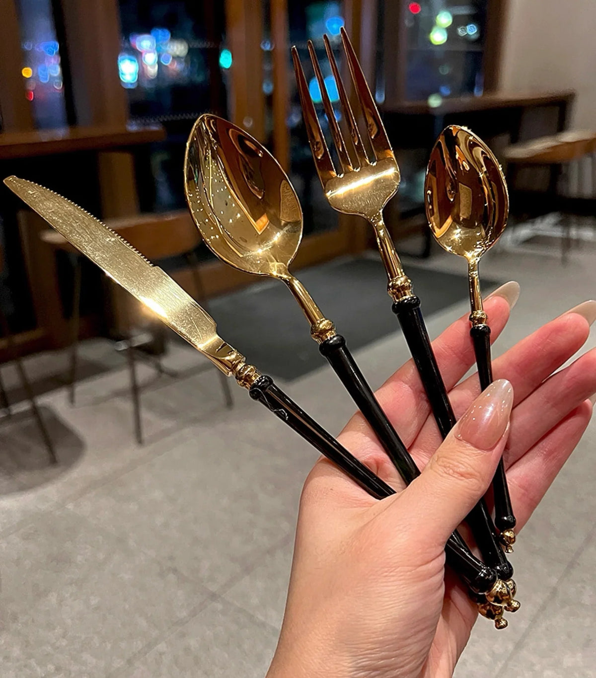 Set Dao Muỗng Nĩa 4 Món Phantom Premium Dinner Cutlery 4Pcs-Dinner Cutlery Set Dao Muỗng Nĩa-Đối tác tại Trung Quốc theo từng đơn đặt hàng-CẬU HAI HOME DECOR