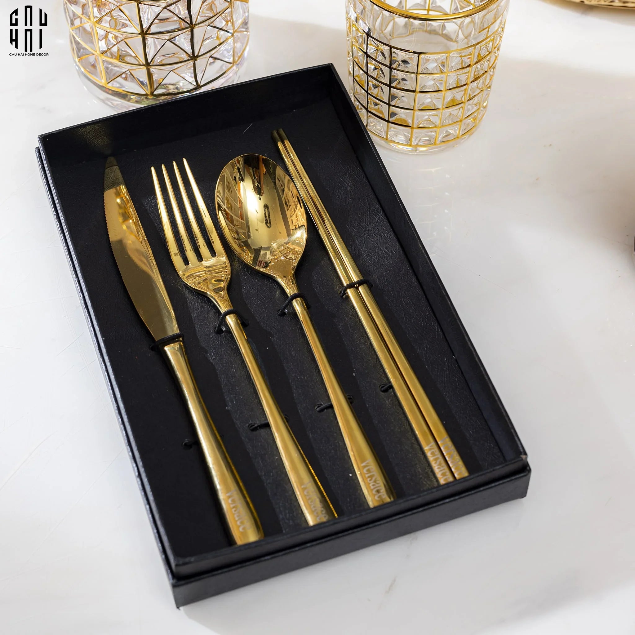 SET DAO NĨA VERSACE - SET CUTLERY VERSACE 4PCS SS25 - CẬU HAI HOME DECOR