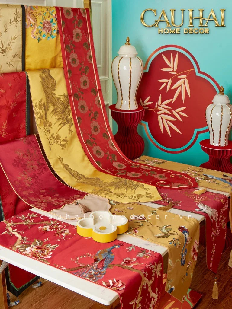 Tết Couture - Khăn Trải Bàn Phú Quý Mẫu Đơn 2m4-CẬU HAI HOME DECOR