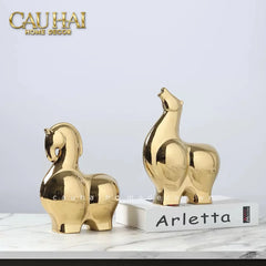 Tết Couture - Set 2 Tượng Ngựa Sứ Tráng Men Mạ Vàng Golden Cheval de Fortune H22/25-CẬU HAI HOME DECOR