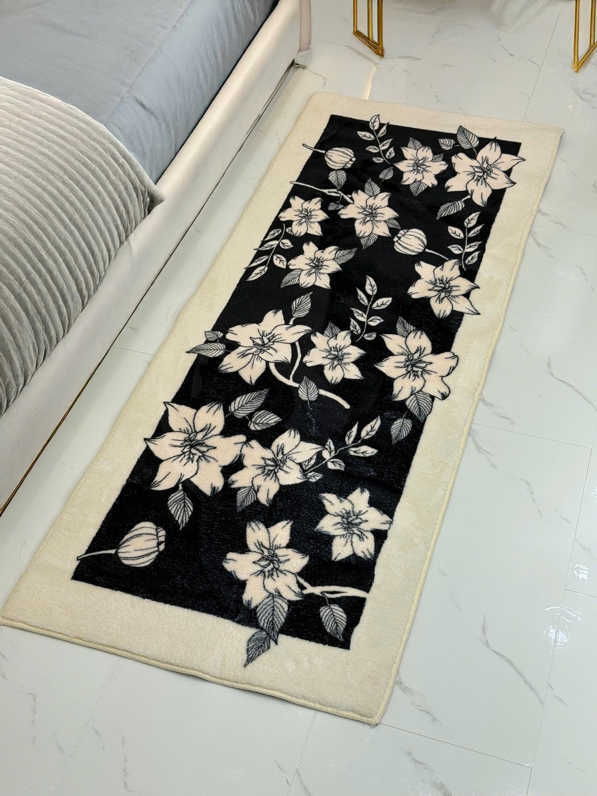 THẢM BED DỆT KIM 60X160 NOCTURNE FLORALE - CẬU HAI HOME DECOR