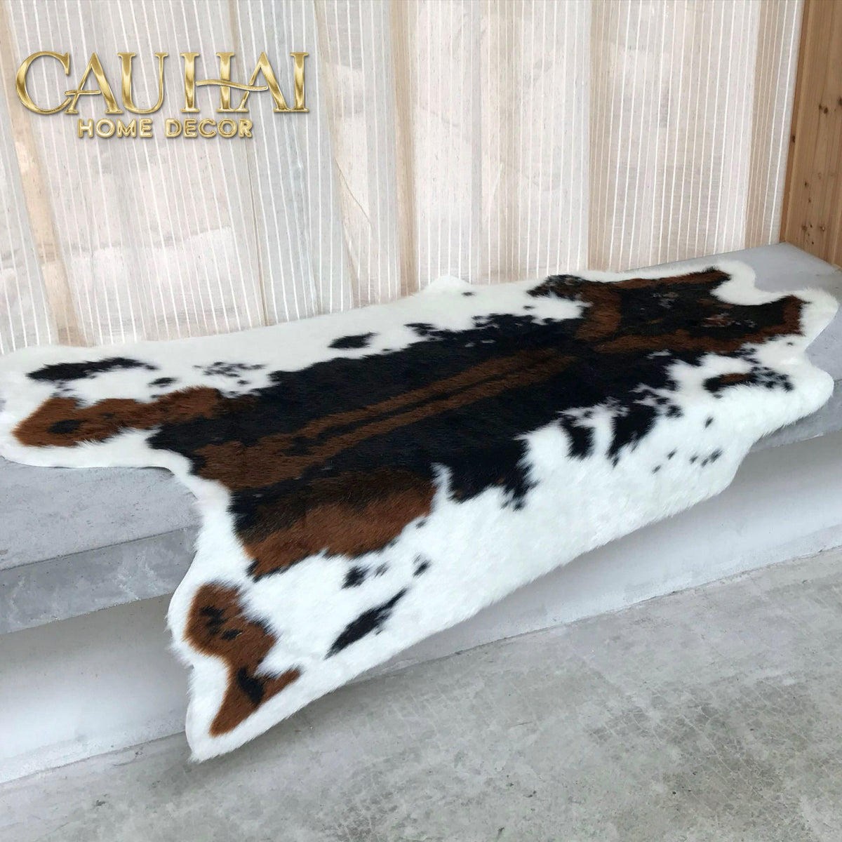 Thảm Lông Faux Fur Cowhide Cognac Noir 85x110-Thảm Lông-Cậu Hai Home Decor-CẬU HAI HOME DECOR