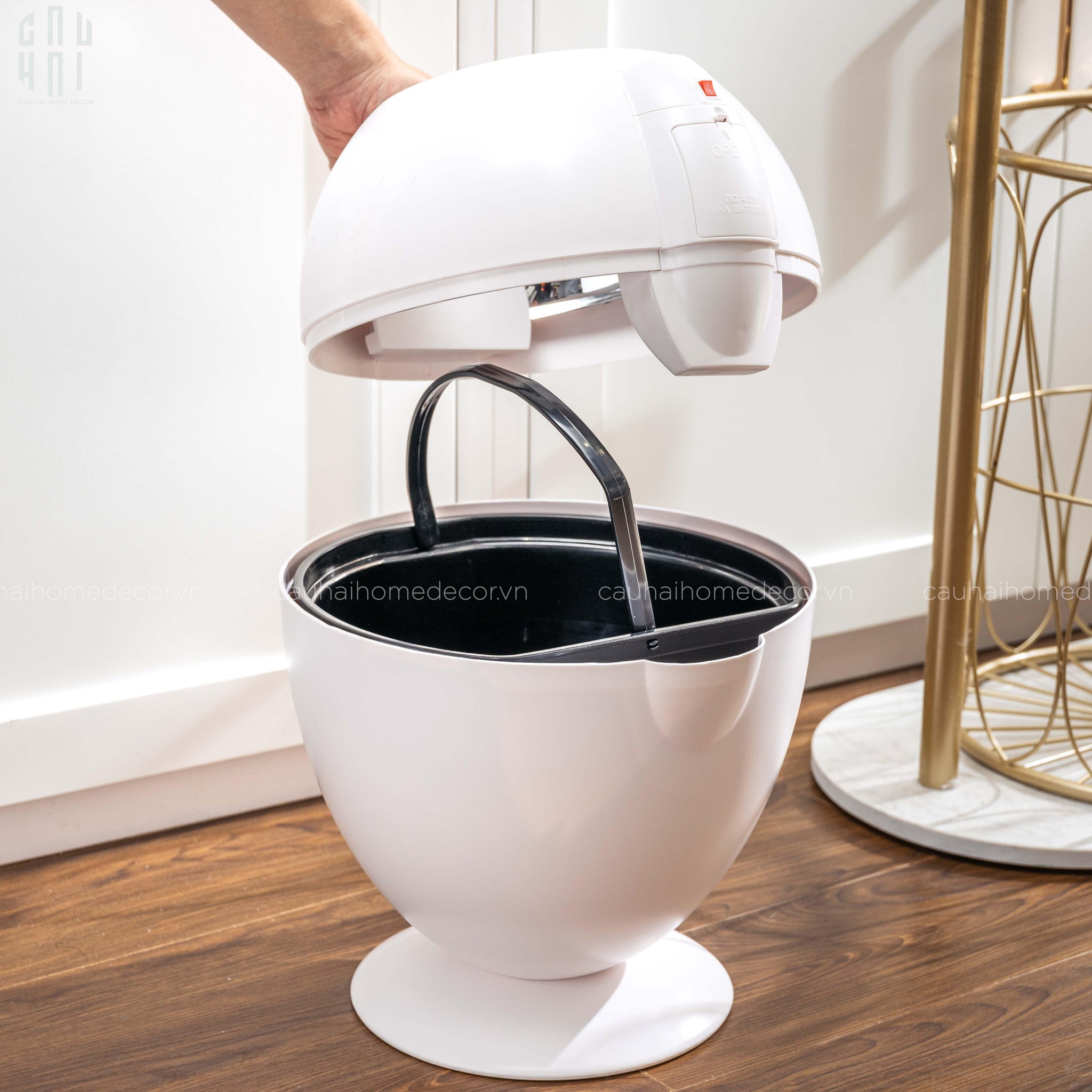 ELYSIAN - THÙNG RÁC CẢM ỨNG PLATINUM EGG 6L - CẬU HAI HOME DECOR