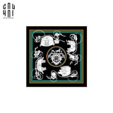 TRANH CANVAS BLACK & WHITE RICKSHAW 90X90CM - CẬU HAI HOME DECOR