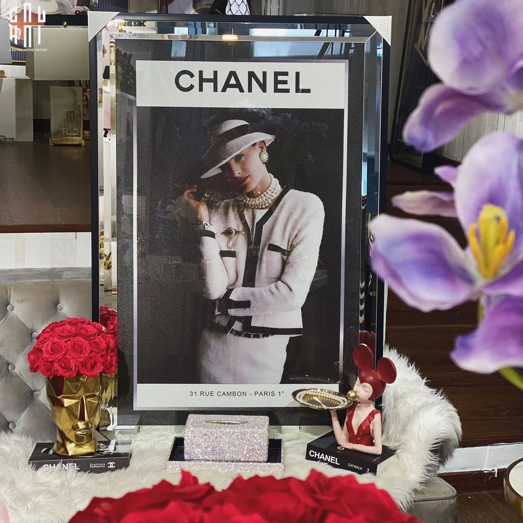 TRANH CANVAS CAO CẤP C-HAT GIRL 80X120CM - PHIÊN BẢN VIỀN ỐP GƯƠNG - CẬU HAI HOME DECOR