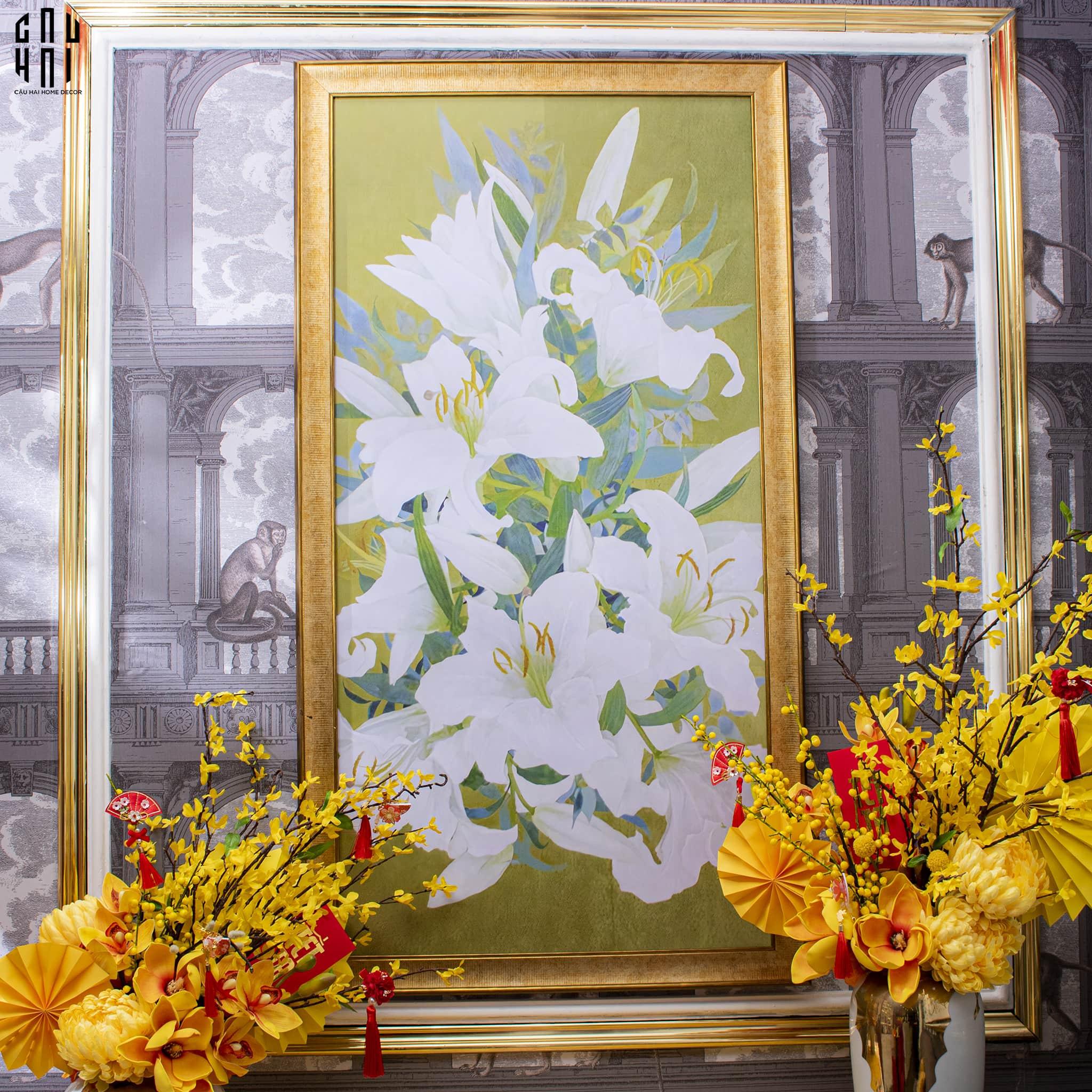TRANH CANVAS HOA LY TRẮNG 70X130 CM - KHUNG CỔ ĐIỂN - WHITE LILY 70X130 CM - CẬU HAI HOME DECOR