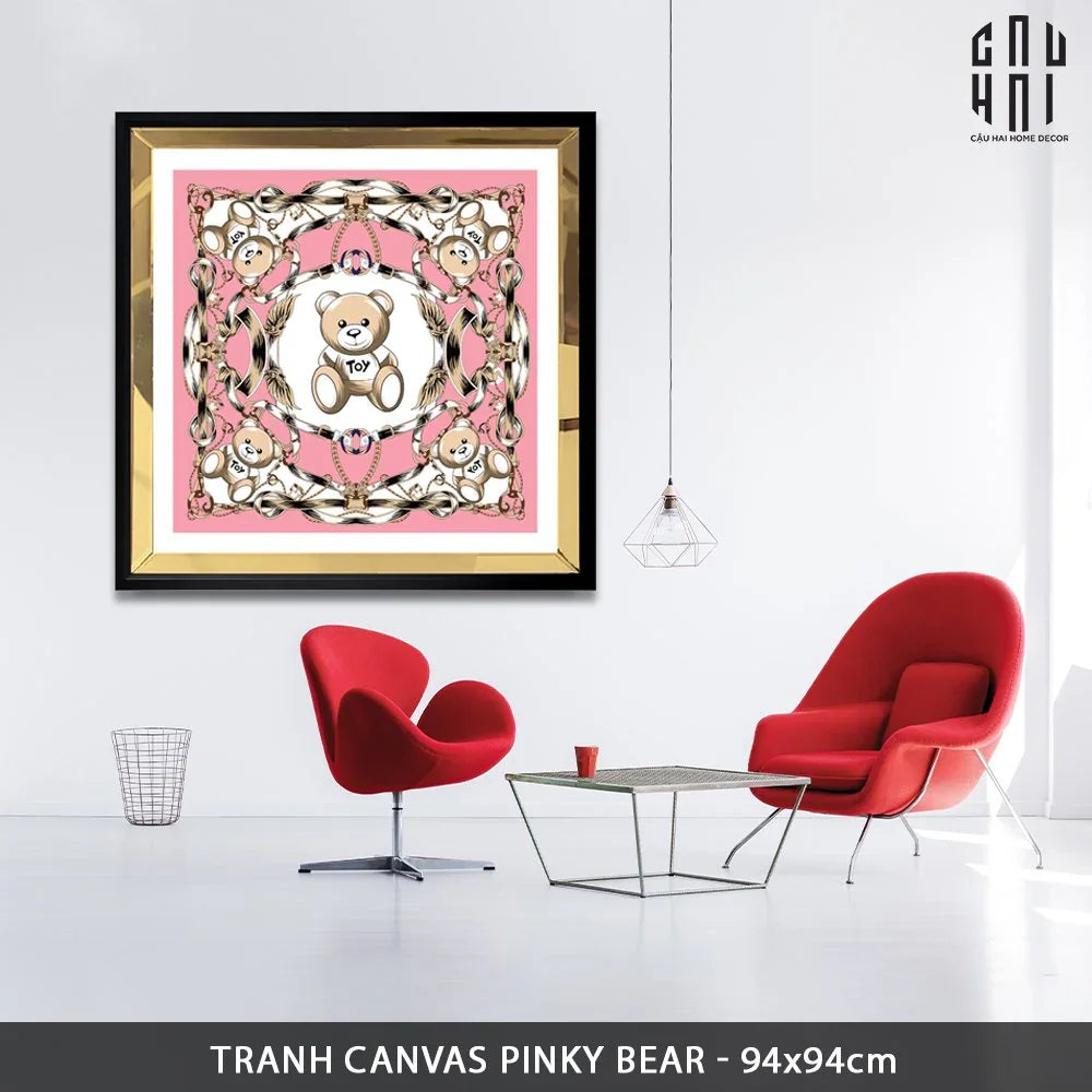 TRANH CANVAS PINKY BEAR 94X94CM - VIỀN GỖ CÓ KÍNH - CẬU HAI HOME DECOR