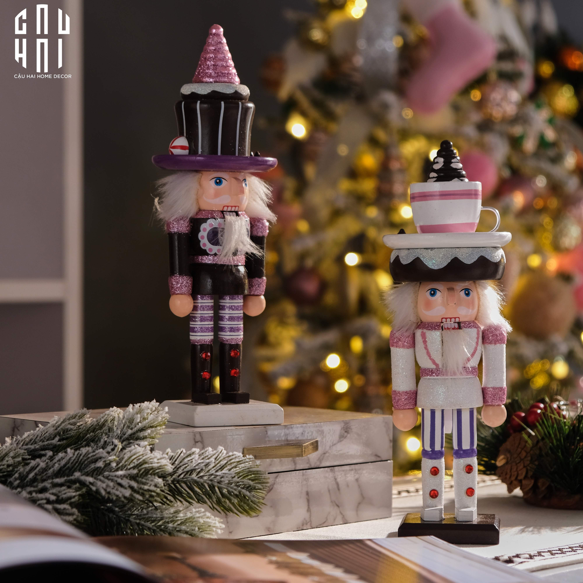 FÊTES COUTURE - SET 2 TƯỢNG NUTCRACKER CUPCAKE H25 - CẬU HAI HOME DECOR