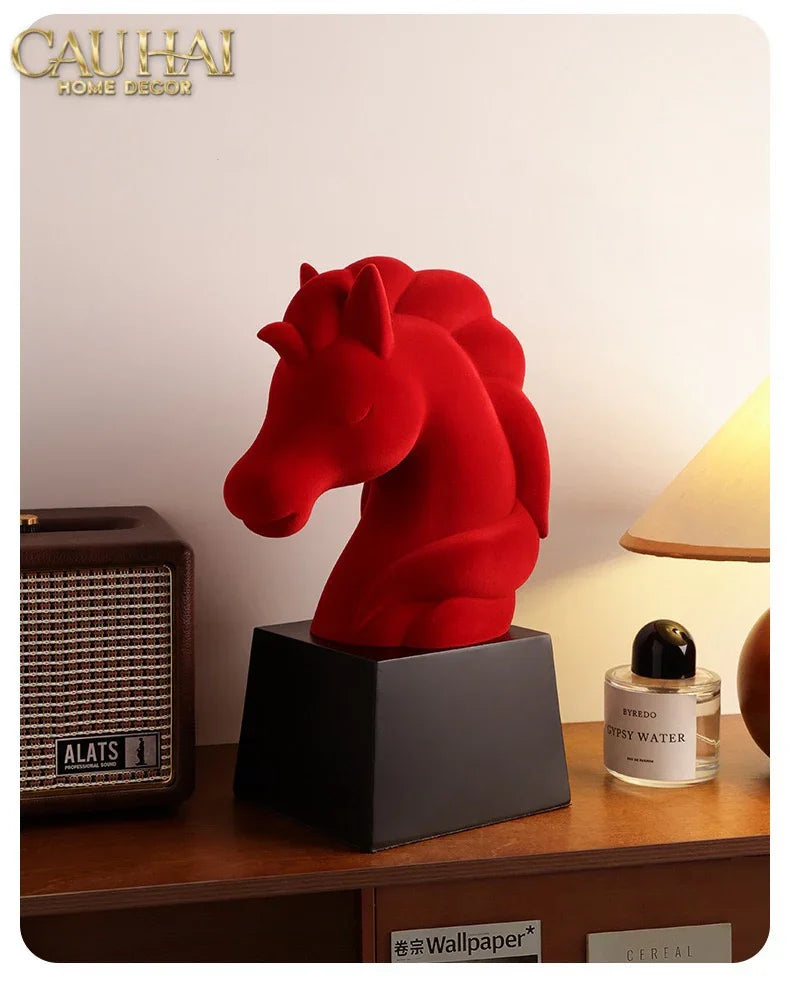 Tượng Đầu Ngựa Trang Trí Nhung Đỏ Tête De Cheval Rouge Velour Armour 29.5-CẬU HAI HOME DECOR