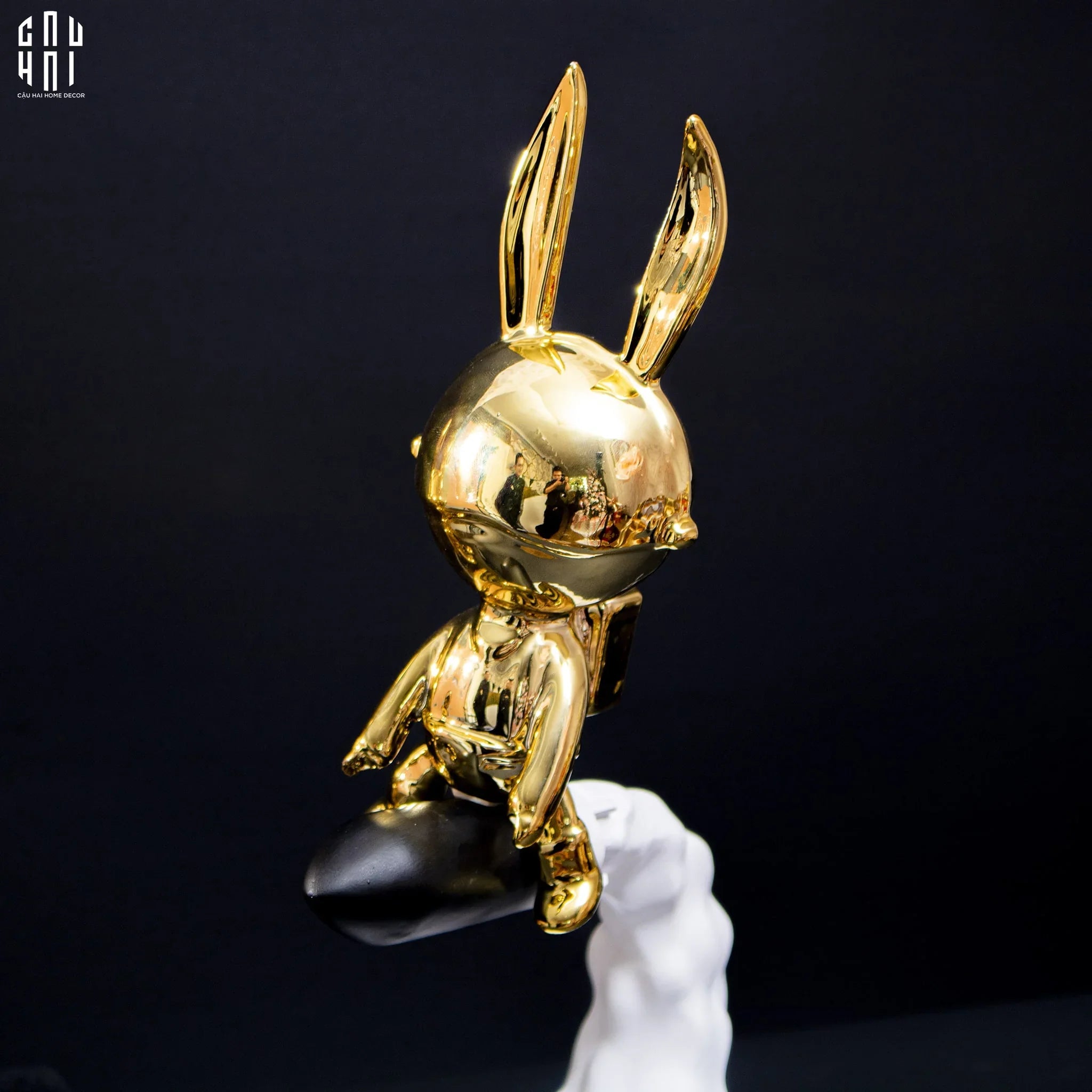 TƯỢNG FLYING ROCKET BUNNY - CẬU HAI HOME DECOR