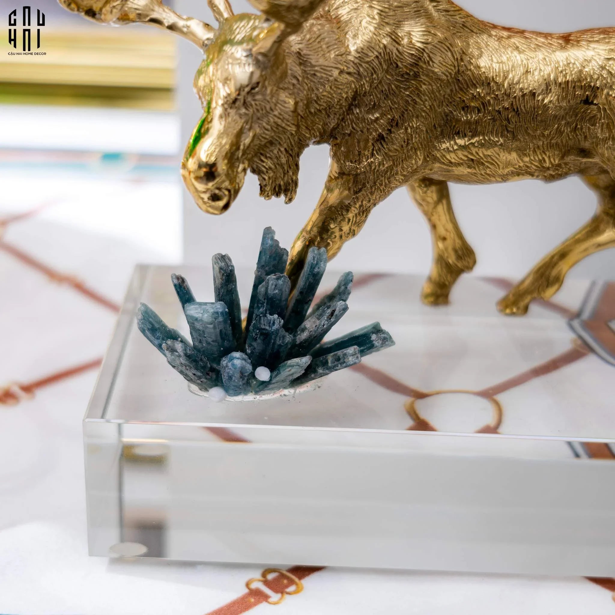 HOME COUTURE - TƯỢNG TUẦN LỘC GOLDEN MOOSE CERF DU NORD GLACIER - CẬU HAI HOME DECOR