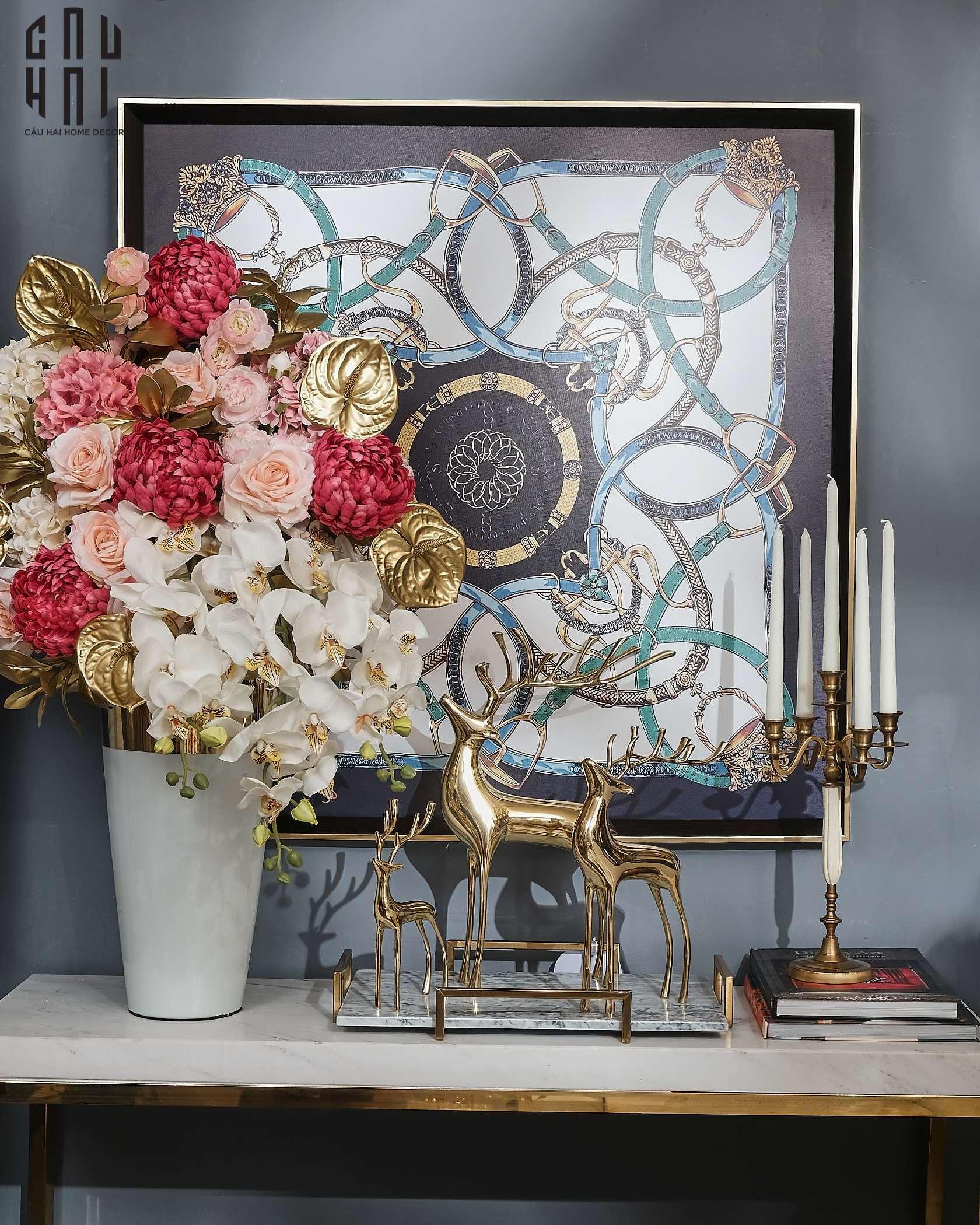 Tượng Hươu Golden Goddess Elk-CẬU HAI HOME DECOR