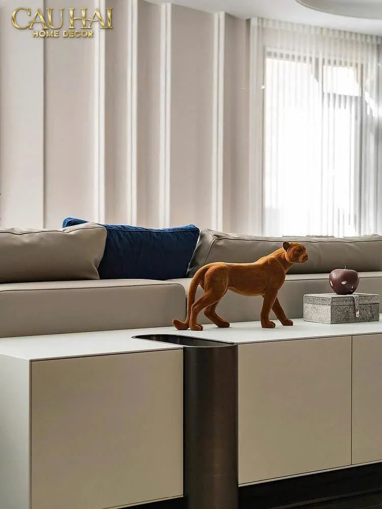 TƯỢNG BÁO VELOUR MAJESTIC LEOPARD-CẬU HAI HOME DECOR