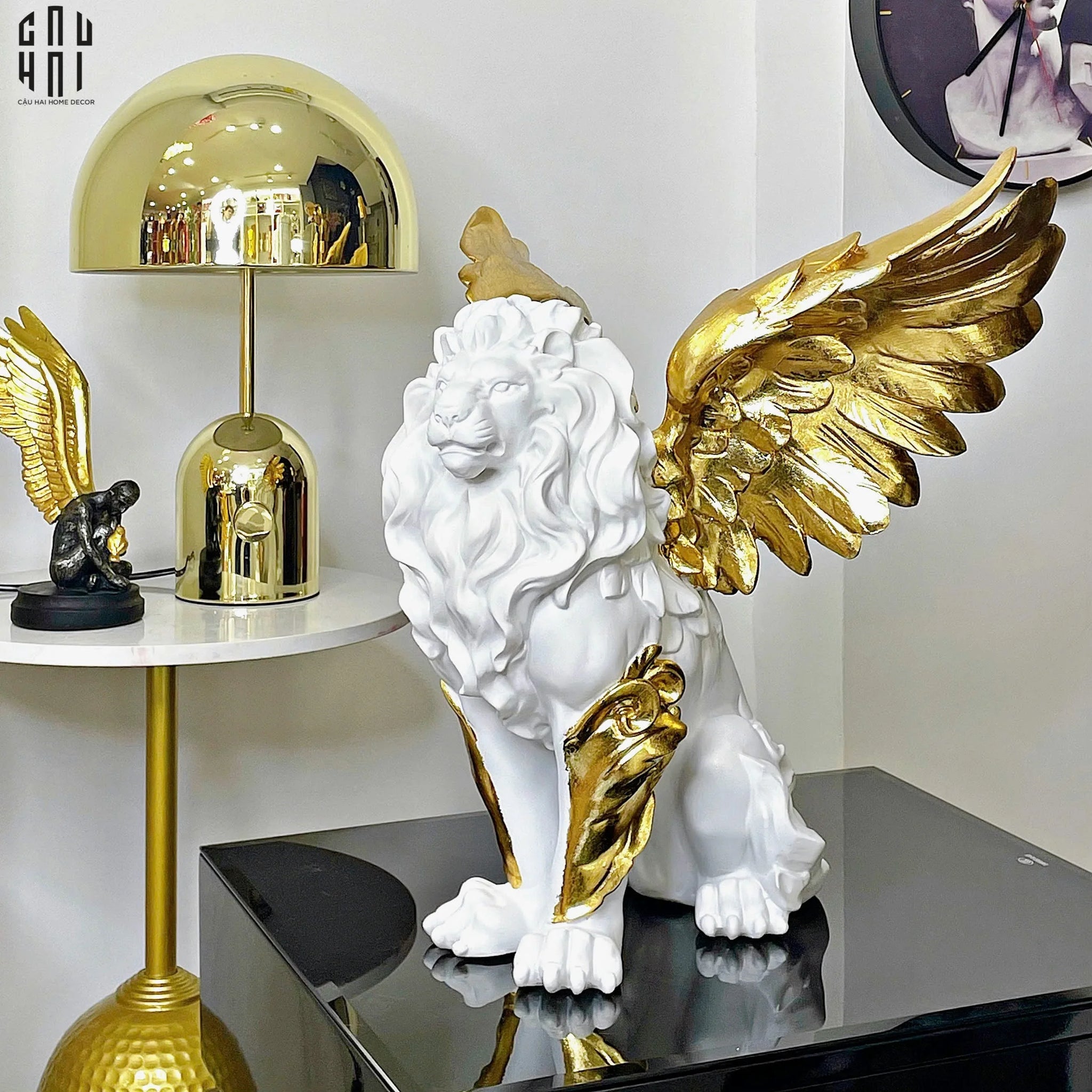 HOME COUTURE - TƯỢNG MAJESTIC WHITE LION - GOLD DUST 50CM-CẬU HAI HOME DECOR