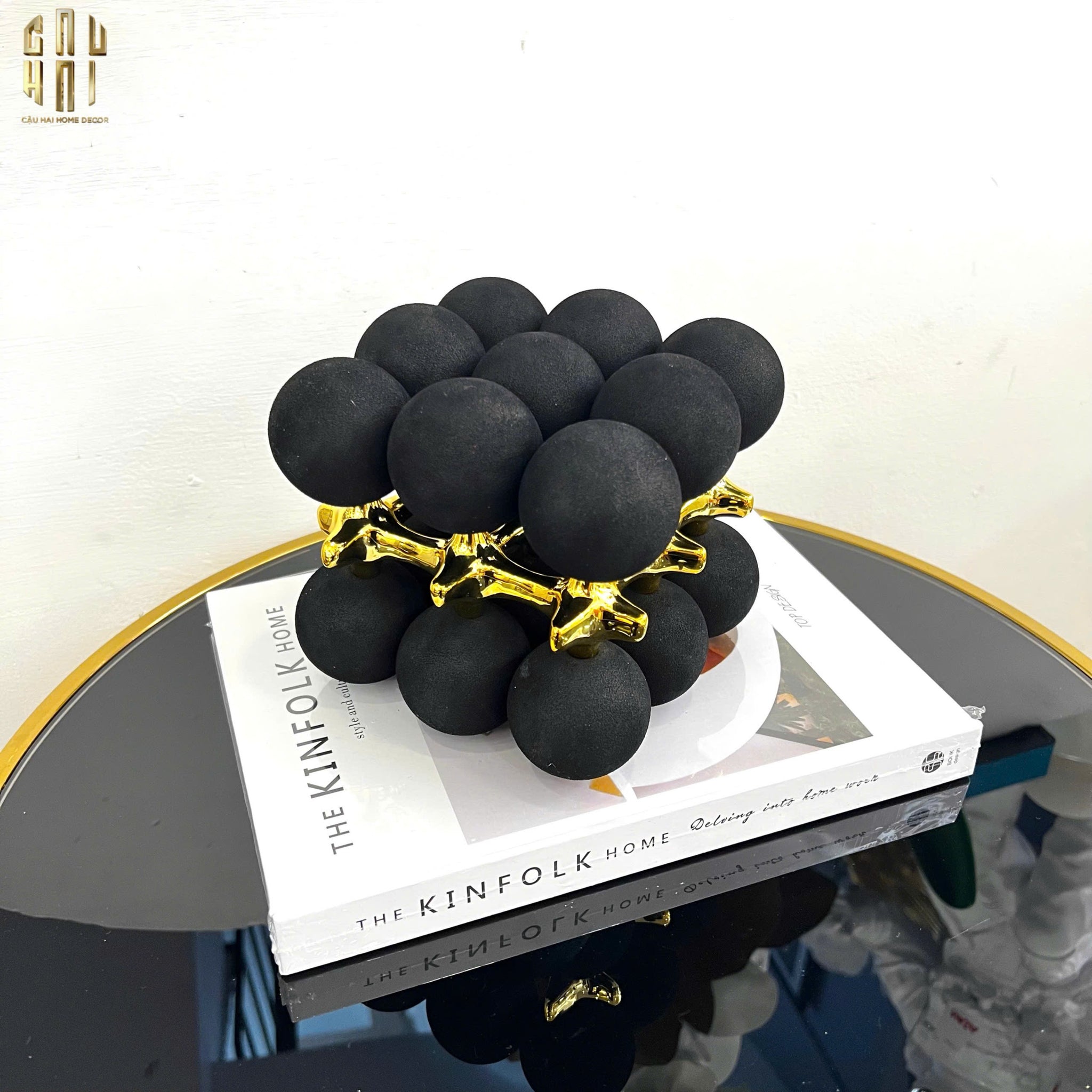 TƯỢNG MIDNIGHT MONOTRON-CẬU HAI HOME DECOR