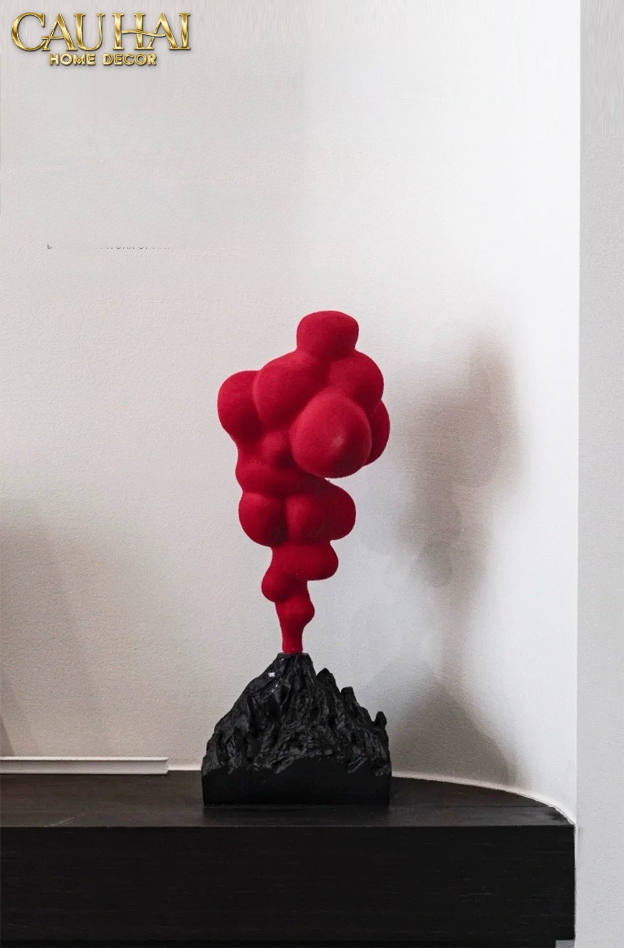 Tượng Nhung Đỏ Red Velvet Volcano Fw25 H36-CẬU HAI HOME DECOR