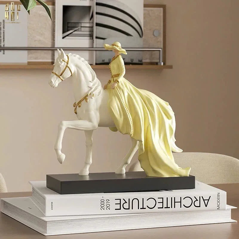 TƯỢNG PRINCESS MONTCLAIR - DUCHESS OF MONTCLAIR-CẬU HAI HOME DECOR