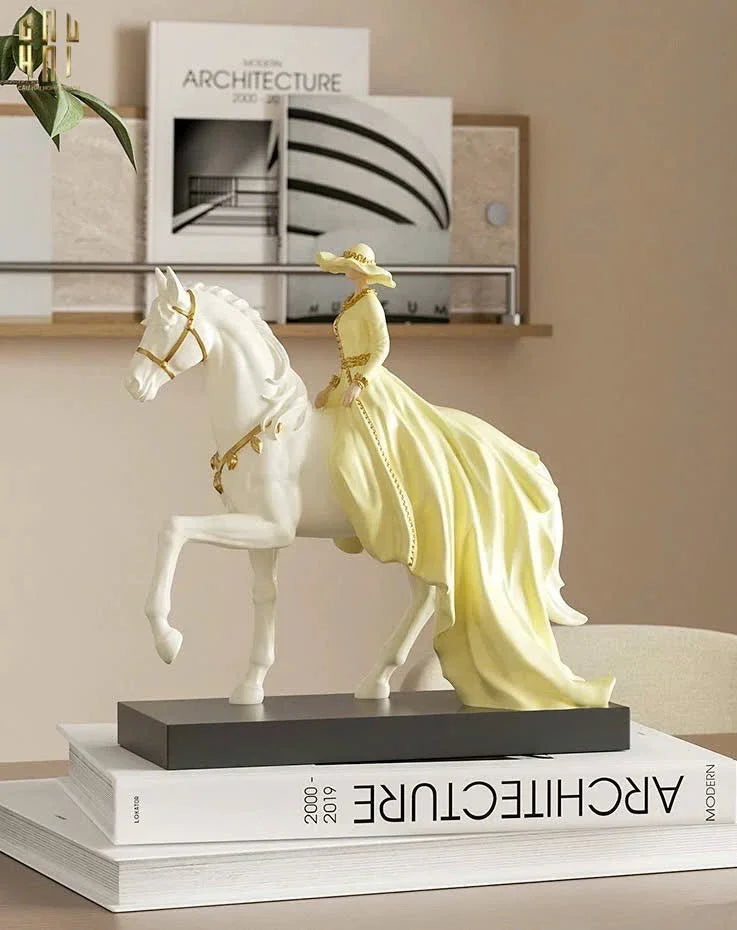 TƯỢNG PRINCESS MONTCLAIR - DUCHESS OF MONTCLAIR-CẬU HAI HOME DECOR