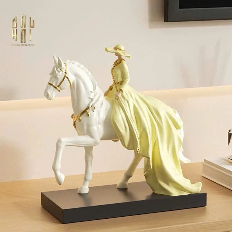 TƯỢNG PRINCESS MONTCLAIR - DUCHESS OF MONTCLAIR-CẬU HAI HOME DECOR