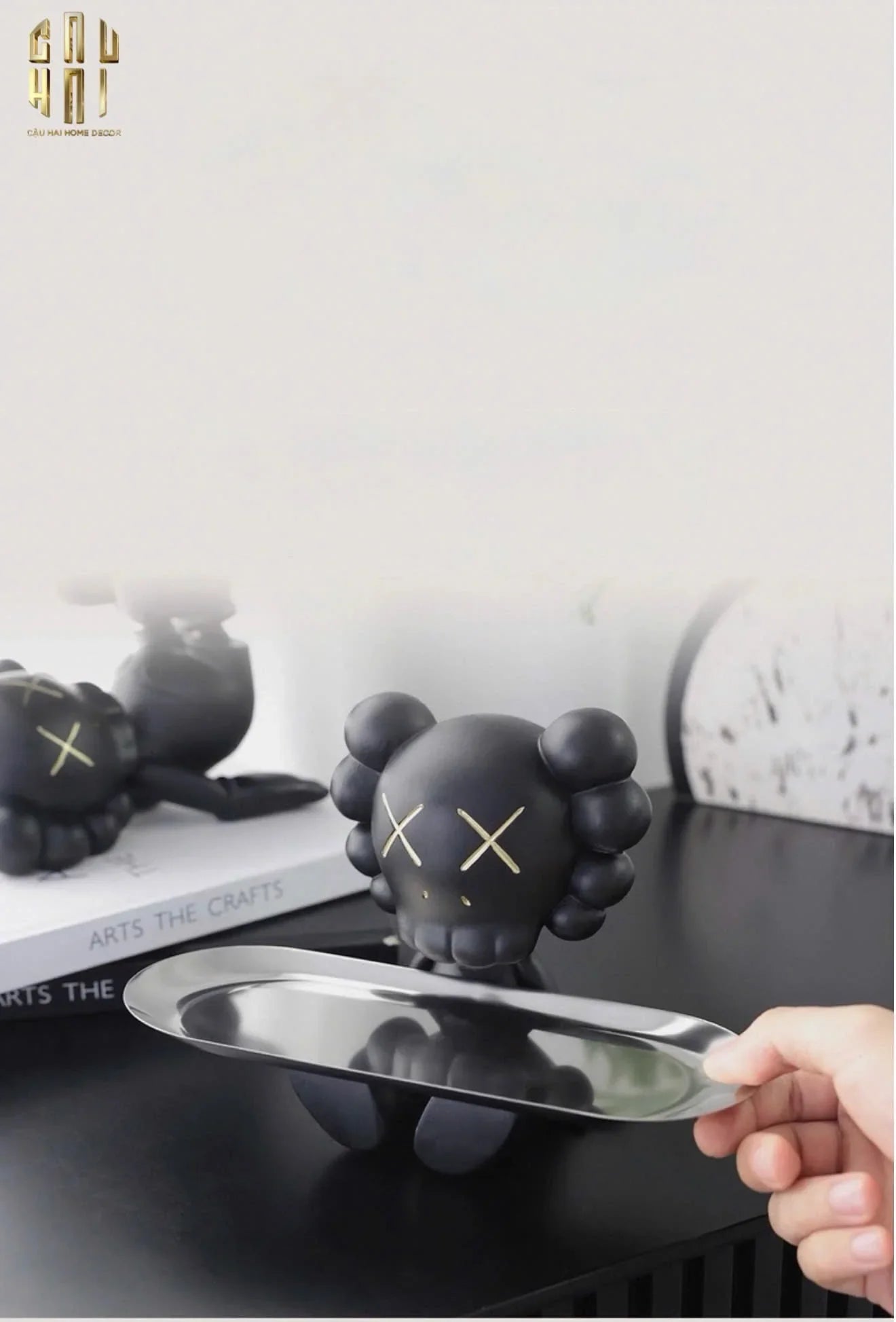 TƯỢNG FIGURINE SITTING BLACK KAW FW25-CẬU HAI HOME DECOR