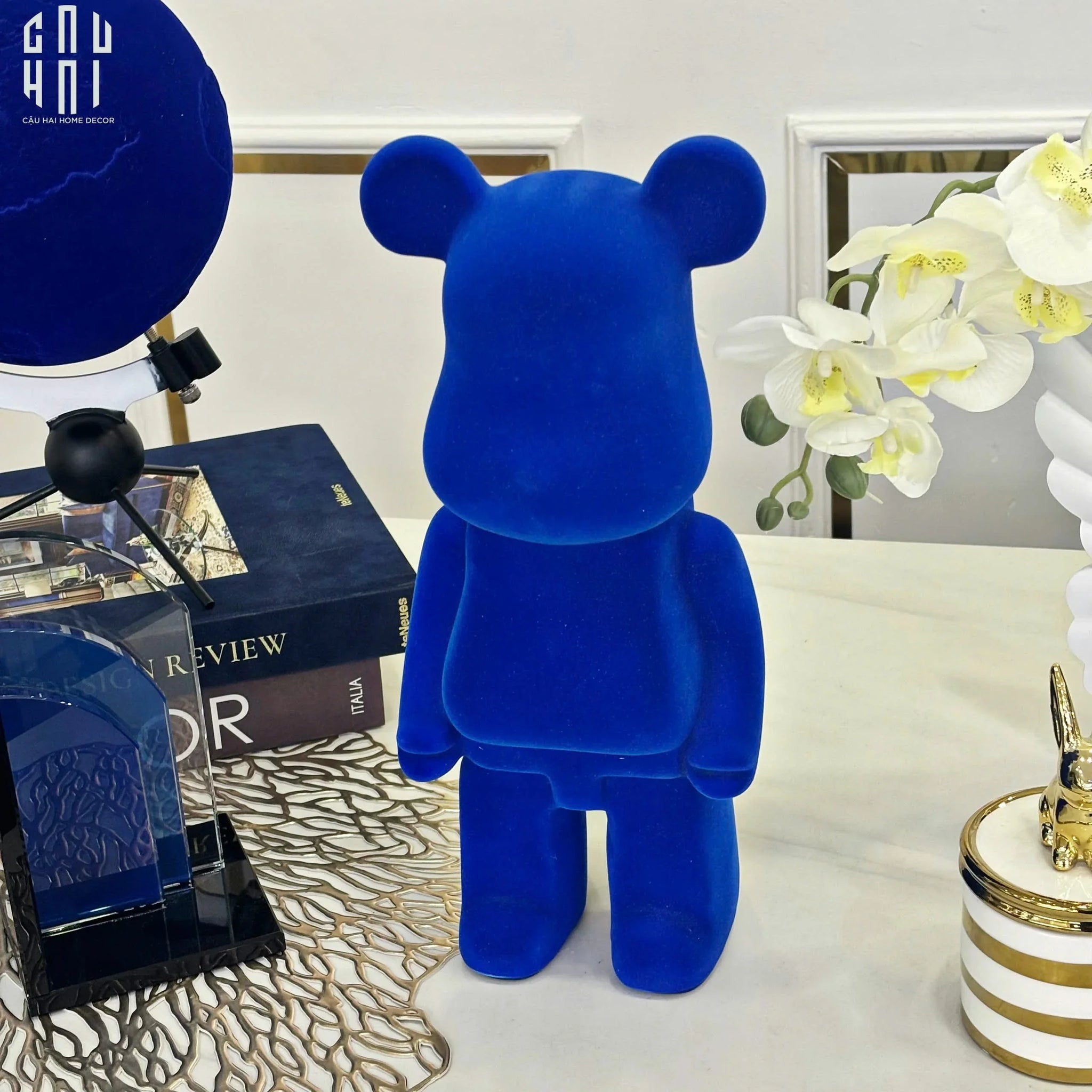 TƯỢNG TRANG TRÍ BLUE VELVET BEARBRICK-CẬU HAI HOME DECOR