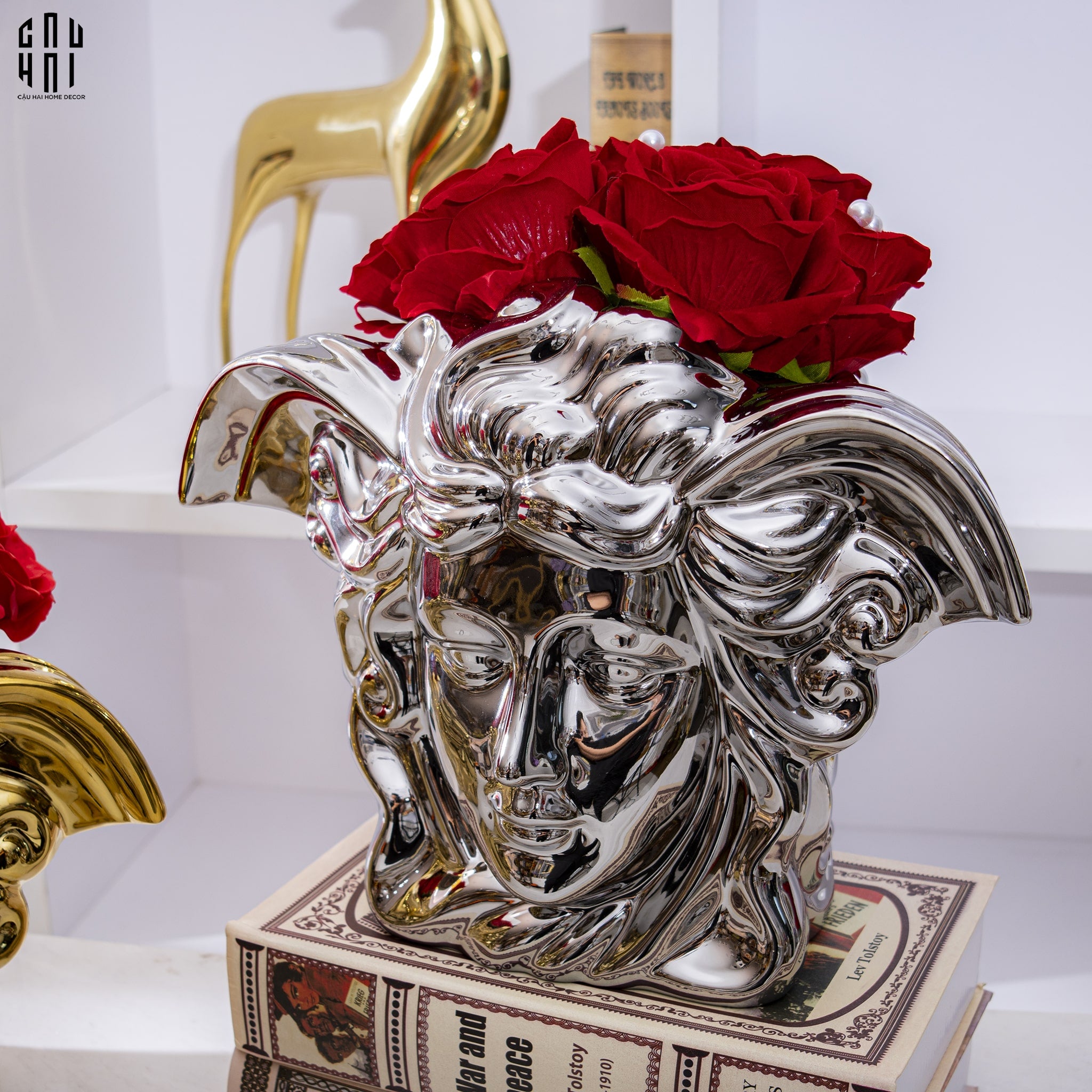 HOME COUTURE - TƯỢNG SILVER MEDUSA - A FUSION OF FASCINATION - CẬU HAI HOME DECOR
