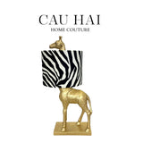VILLA SONATA - ĐÈN BÀN GILDED GIRAFFE - CẬU HAI HOME DECOR
