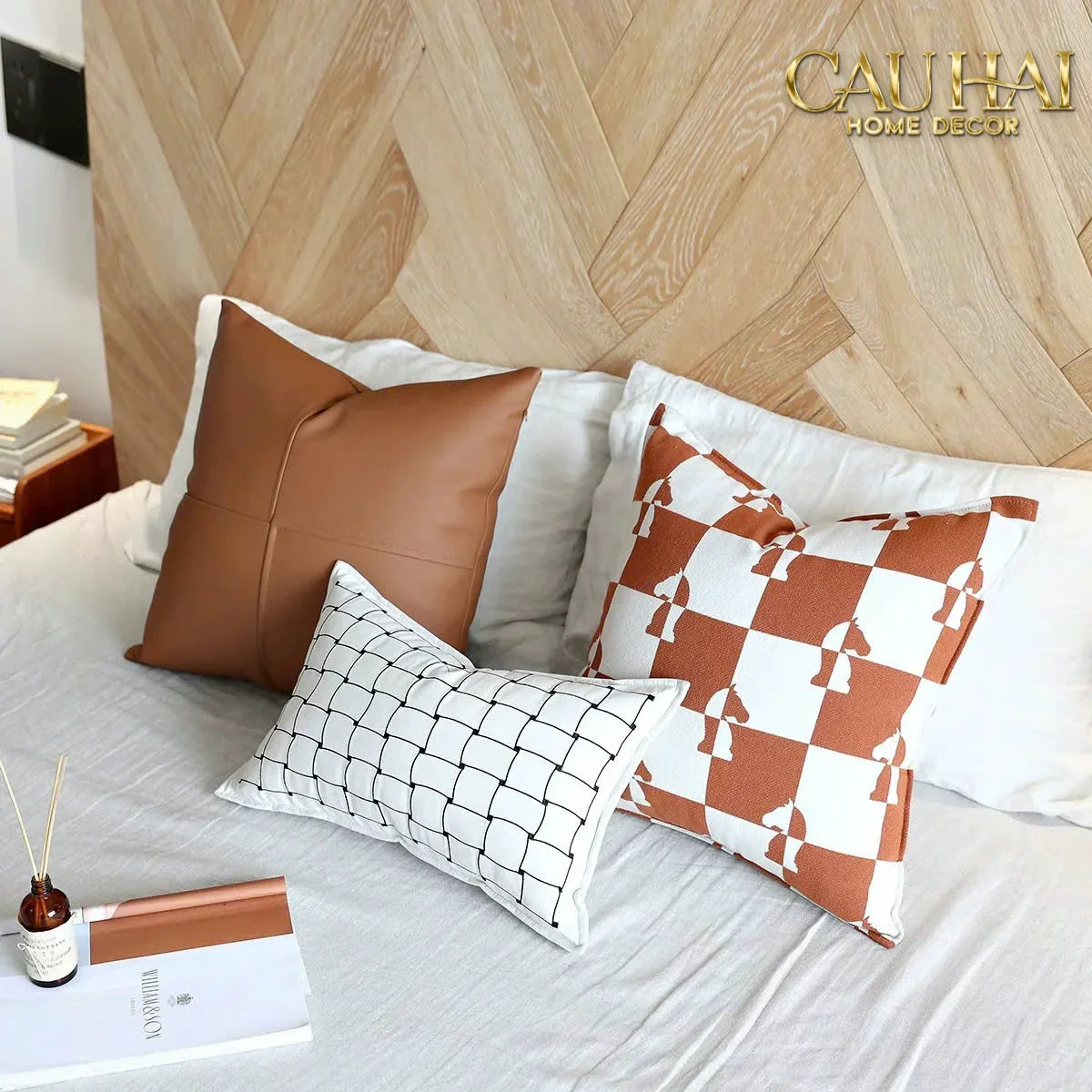 Vỏ Gối Cavalier Checkerboard Ébène Brun Art Cushion 45-VỎ GỐI-Đối tác tại Trung Quốc theo từng đơn đặt hàng-CẬU HAI HOME DECOR