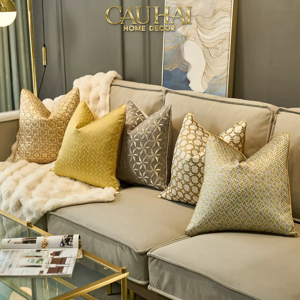 Vỏ Gối Lụa Jacquard D'Or Orion Chain Motif 45-CẬU HAI HOME DECOR