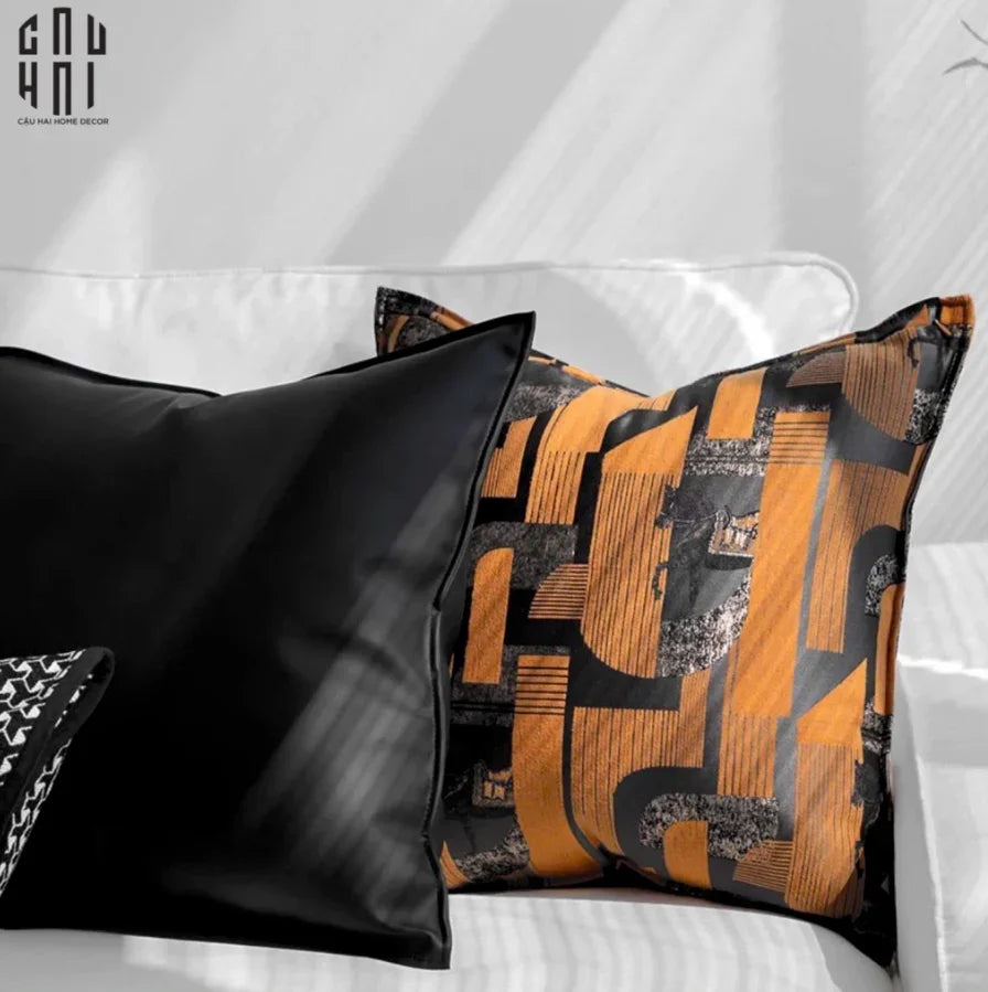 VỎ GỐI LỤA ORANGE VELVET GALLOP 50.-CẬU HAI HOME DECOR