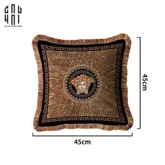 Vỏ Gối Nhung Chenille V Class. Medusa Amplified Logo 45. - Có Viền-CẬU HAI HOME DECOR