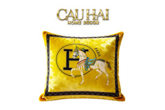 Vỏ Gối Nhung Cheval de Fetes Voyages Signature H 45-CẬU HAI HOME DECOR
