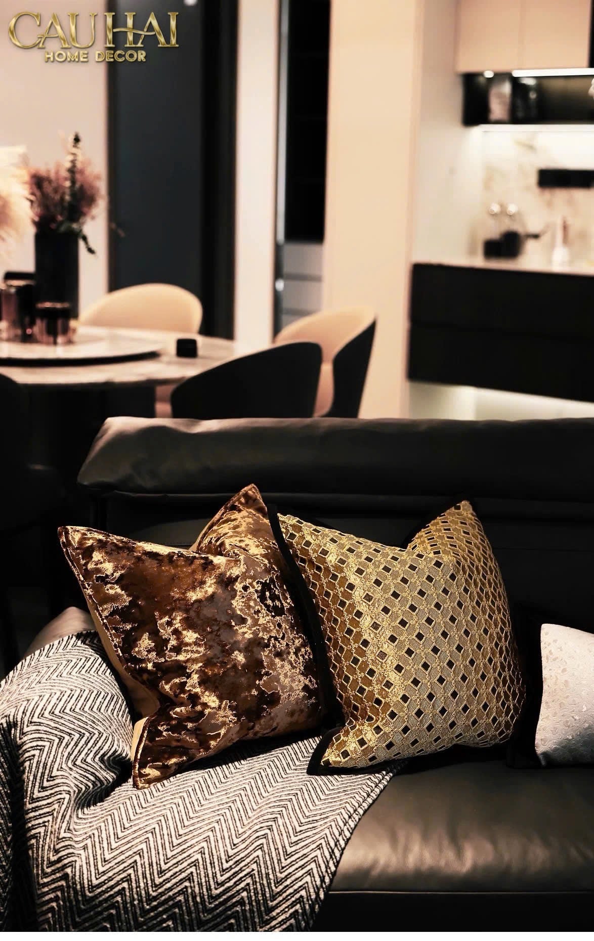 VỎ GỐI NHUNG CRUSHED MARBLE BRONZE 50-CẬU HAI HOME DECOR