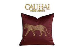 Vỏ Gối Nhung Đỏ Báo Đốm Burgundy Panther Écartier 45-CẬU HAI HOME DECOR