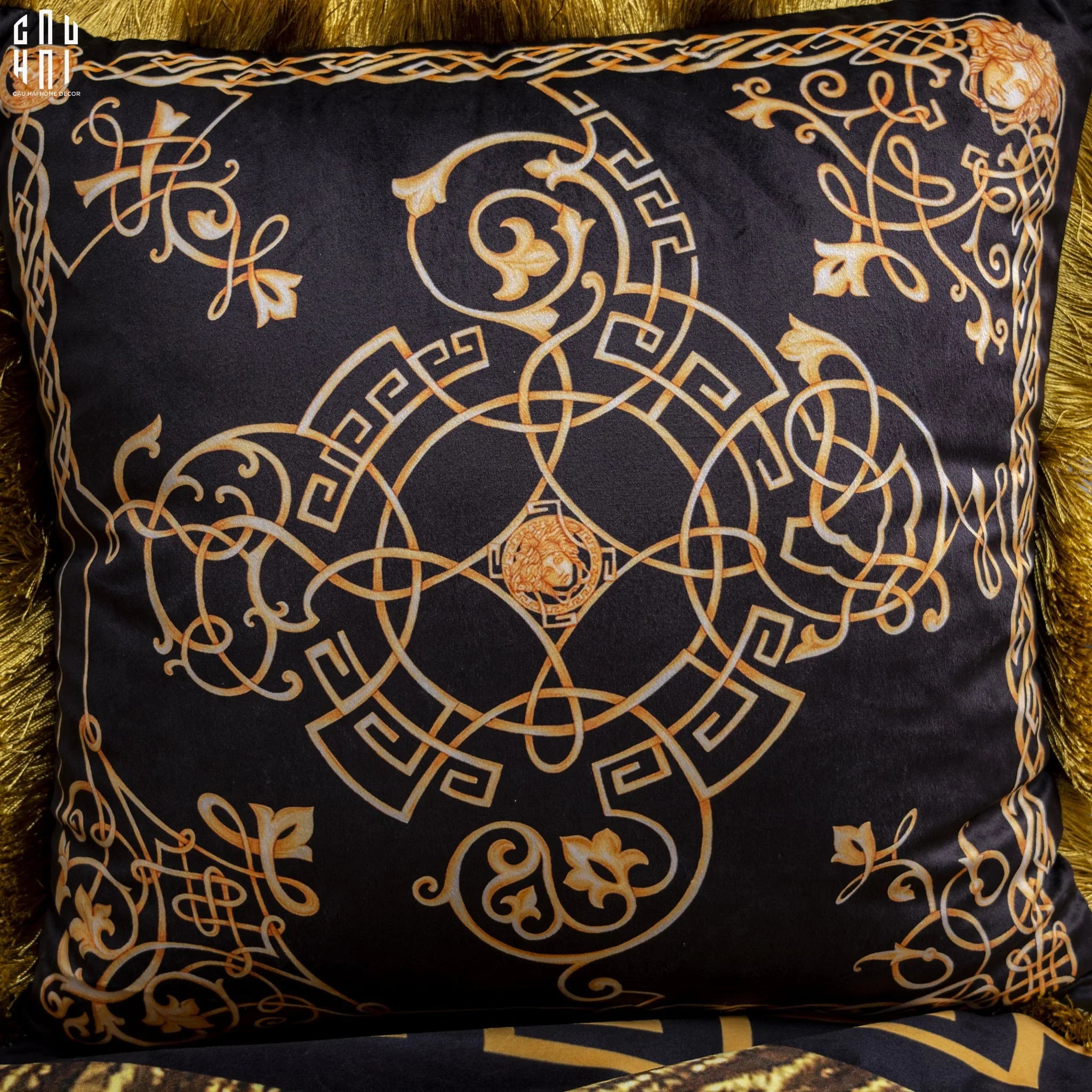 VỎ GỐI NHUNG VS IMPERIAL BAROQUE 45.-CẬU HAI HOME DECOR