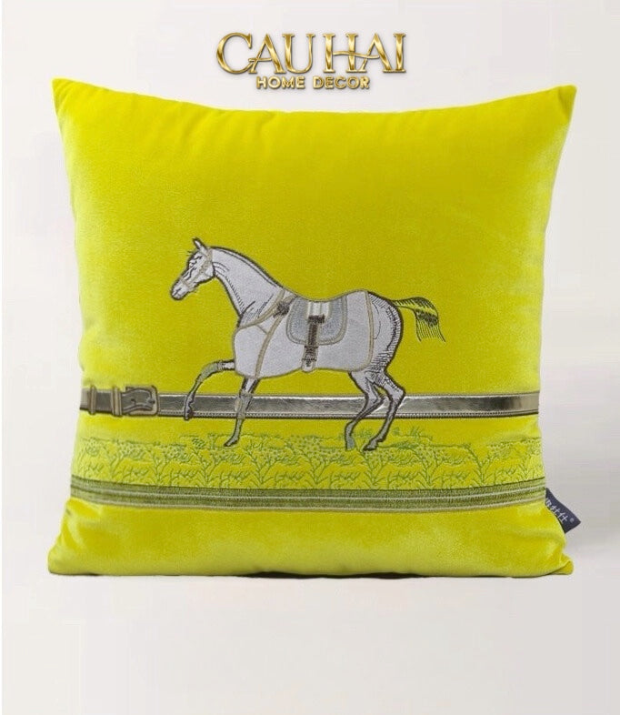 Vỏ Gối Nhung Thêu Cheval Blanc Serendipity 45 - CẬU HAI HOME DECOR