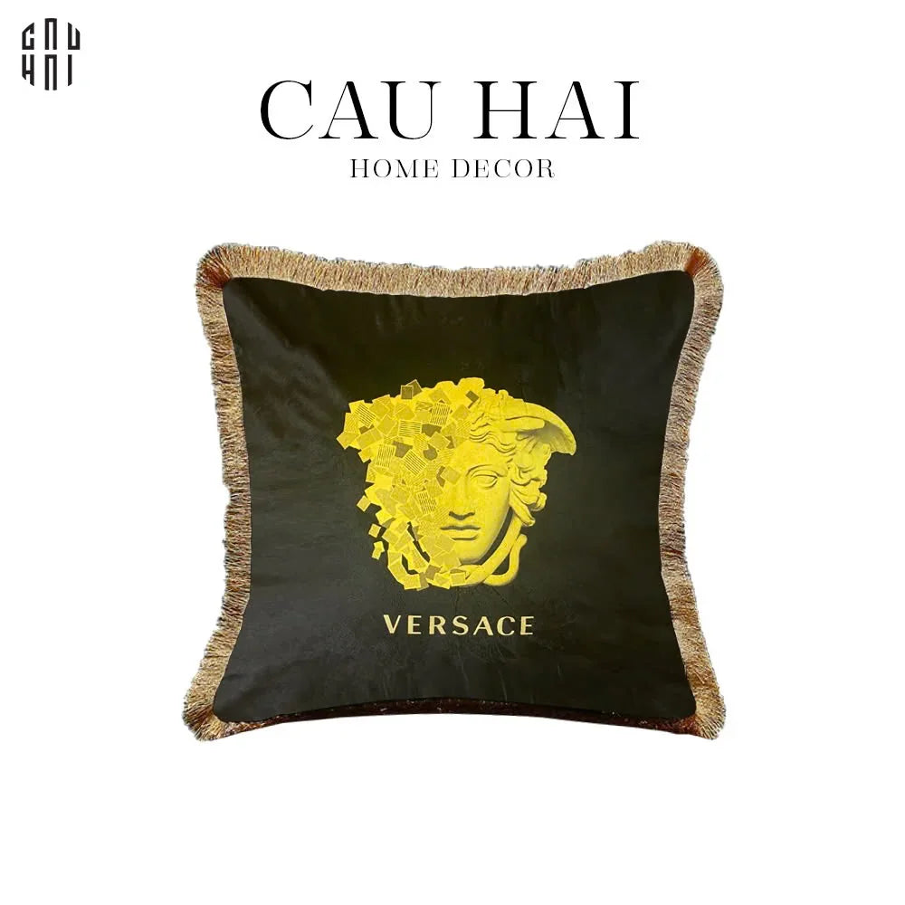 Vỏ Gối Nhung V Class Signature Medusa Hypnotic Eyes 45.-CẬU HAI HOME DECOR